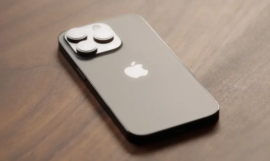 My Husband Bought an iPhone After He Smashed His Android — He Didn’t Expect It to Reveal His Biggest Lie