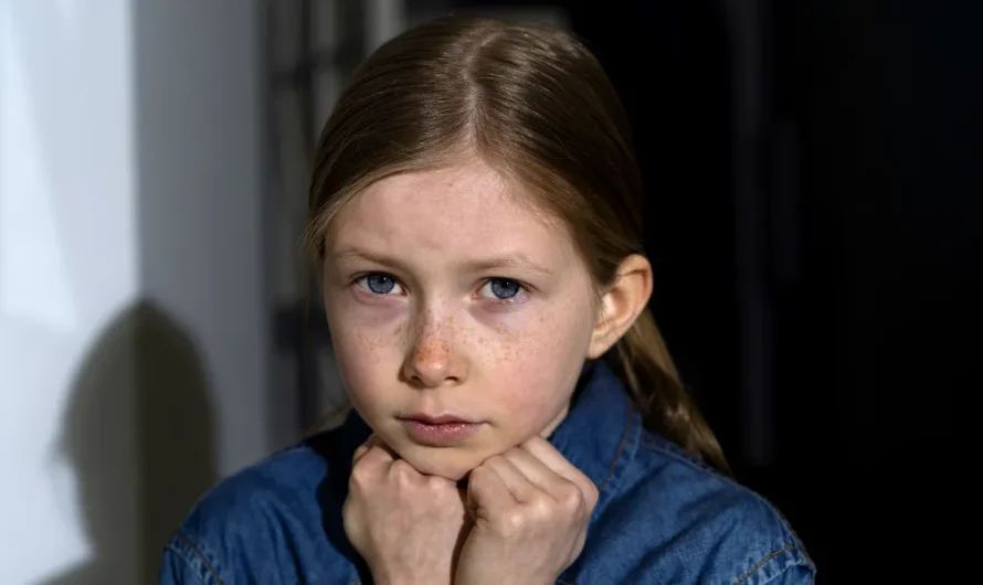 My Mother Abandoned 10-Year-Old Me to Raise Her ‘Perfect Son’ — but My Grandma Made Her Pay for It.