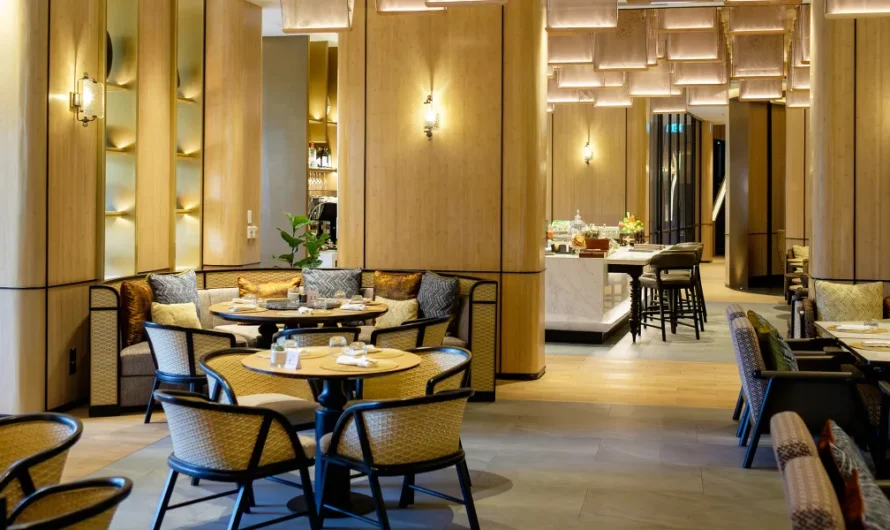 My In-Laws Left My Mom at a Restaurant to Avoid Paying the Bill – Too Bad My Mom Had a Plan of Her Own