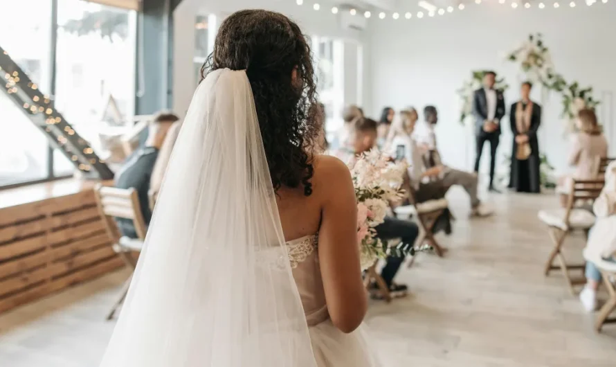 We Postponed Our Wedding Because of My Fiancé’s Business Trip, but I Accidentally Saw Him in Town That Same Day